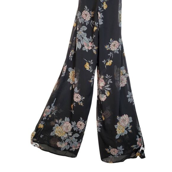Lulus Shea Black Floral Print Jumpsuit Size Medium - Picture 4 of 15